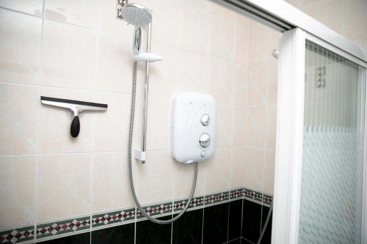 3 Bed Renovated Cottage Carramore Lake, Belmullet Ballina  Exterior foto